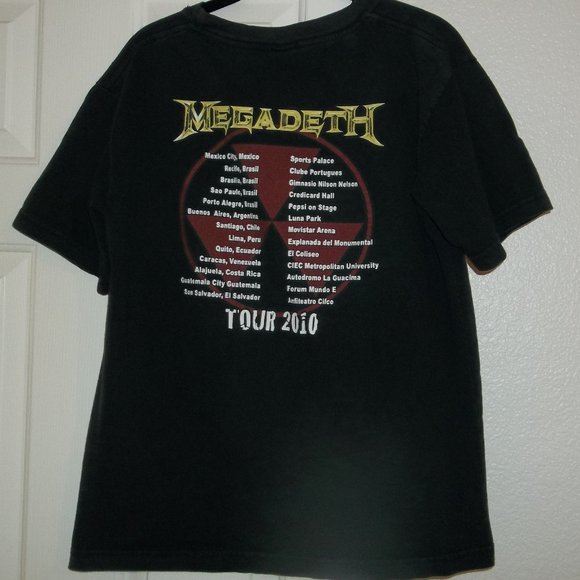 MEGADETH 2010 CONCERT TOUR SHIRT - Picture 2 of 3